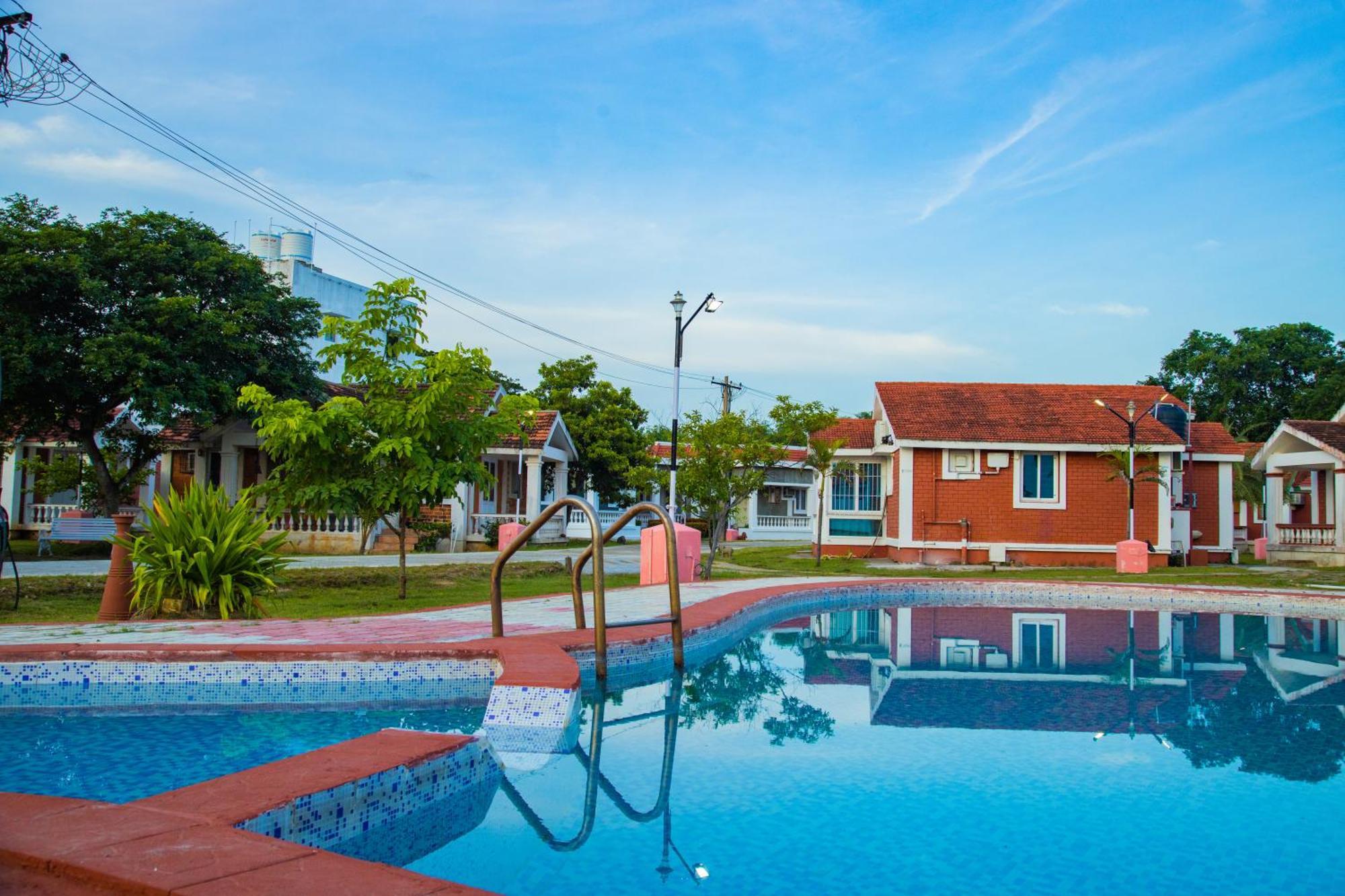 Mamalla Kudil Resort Mamallapuram Dış mekan fotoğraf